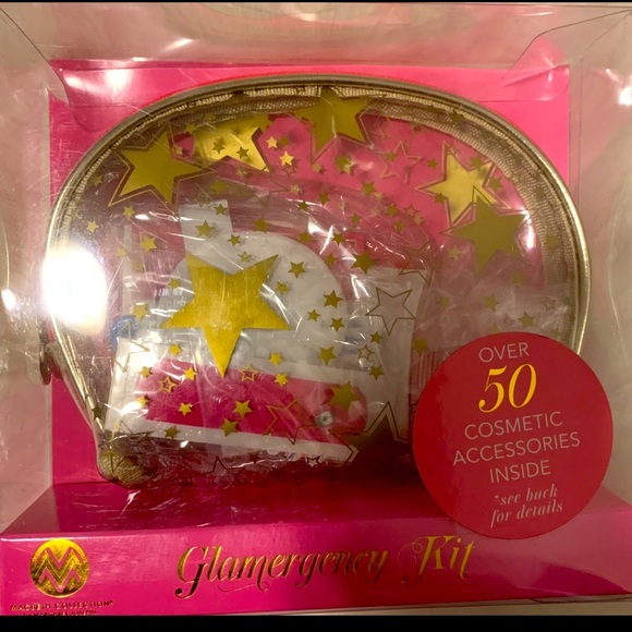 MACBETH GLAMEMERGENCY KIT W/OVER 50 COSMETIC ACCESSORIES (NEW WITH TAGS) - Picture 1 of 2